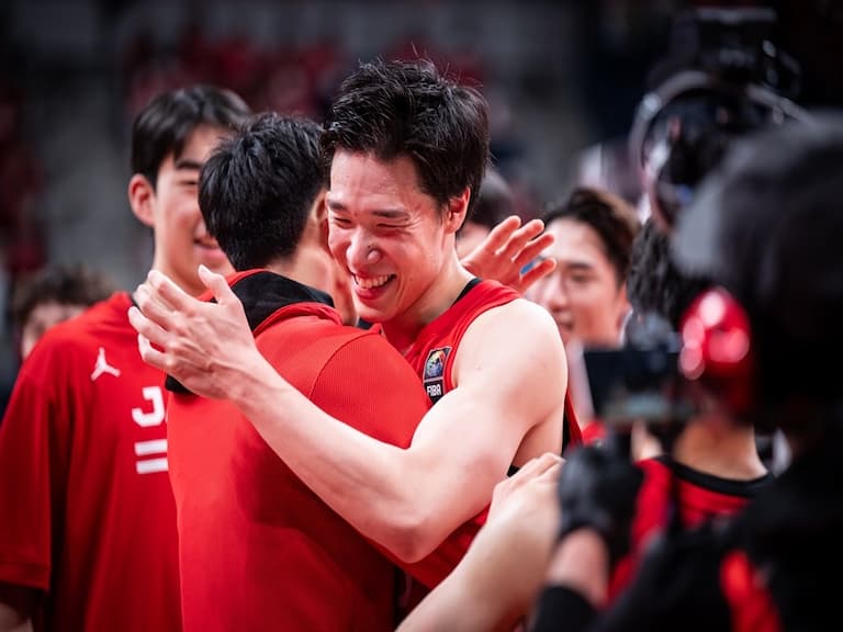 亞洲盃資格賽／日本 3 分差險勝中國終結 88 年 16 連敗紀錄，馬場雄大狂轟 24 分！