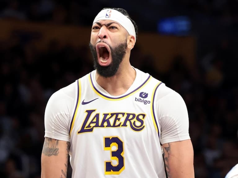 NBA／Anthony Davis 爆砍 27 分 25 籃板 7 抄截 3 火鍋，比肩歐尼爾締造史詩歷史紀錄！