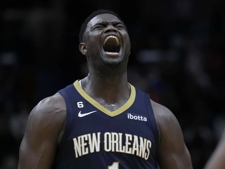 NBA／Zion Williamson 超暴力「空中接力灌籃」轟炸籃框，全場球迷直接看傻！