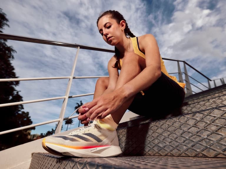 adidas ADIZERO TAKUMI SEN 10震撼升級,只為速度而生,ADIZERO競速跑鞋家族新色齊發!