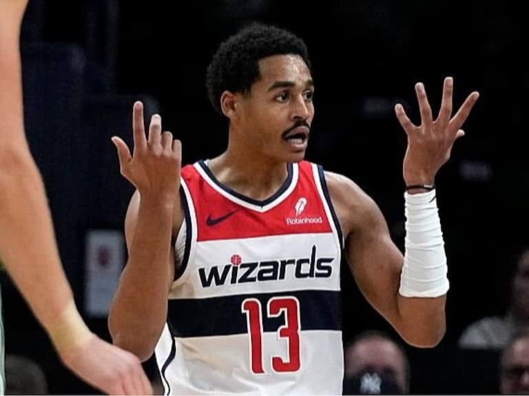 NBA/Jordan Poole 切入「慘摔倒地」好糗畫面曝光,球迷事後釐清還原事發真相!