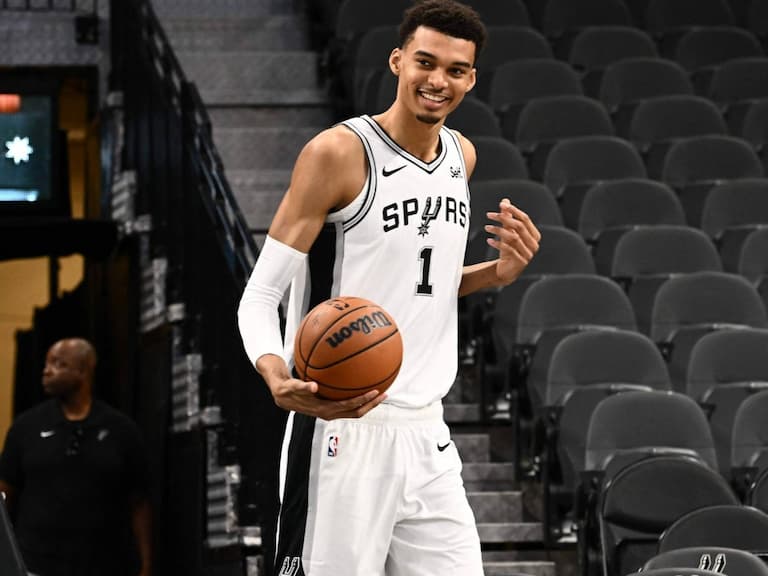 NBA/馬刺球星 Victor Wembanyama Nike 個人專屬 Logo 正式曝光!