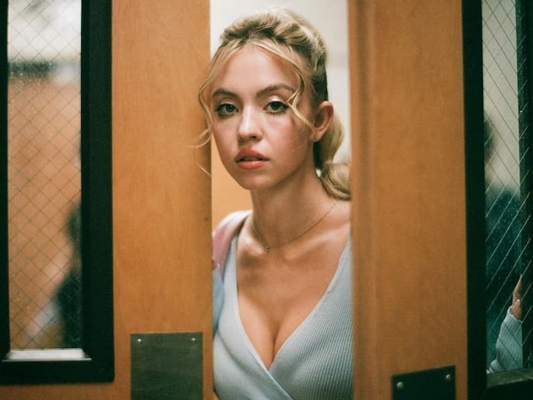 《高校十八禁》席德妮史威尼 Sydney Sweeney 遭頂級製片評電影超難看!更坦言:「不漂亮也不會表演!」