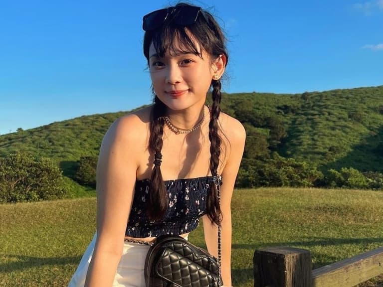 洗菜落地窗前大秀緊實體態！回顧五大甜辣瞬間搞怪又可愛！【野生抓正妹】