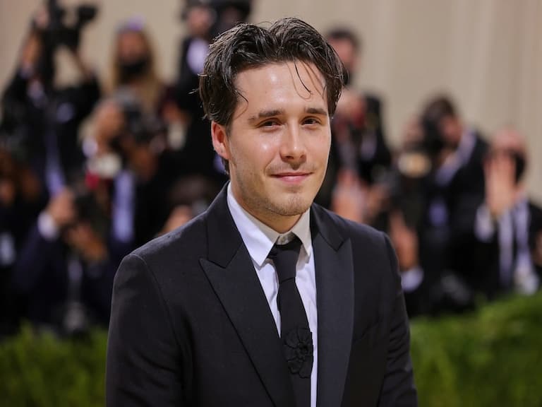 布魯克林貝克漢 Brooklyn Beckham 重燃廚師夢?IG 分享食譜影片遭網友酸:「快去應徵麥當勞!」