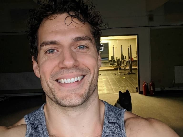 亨利卡維爾 Henry Cavill 聲稱演超人就像「和人啪啪」!坦言:「又有錢領感覺很好!」