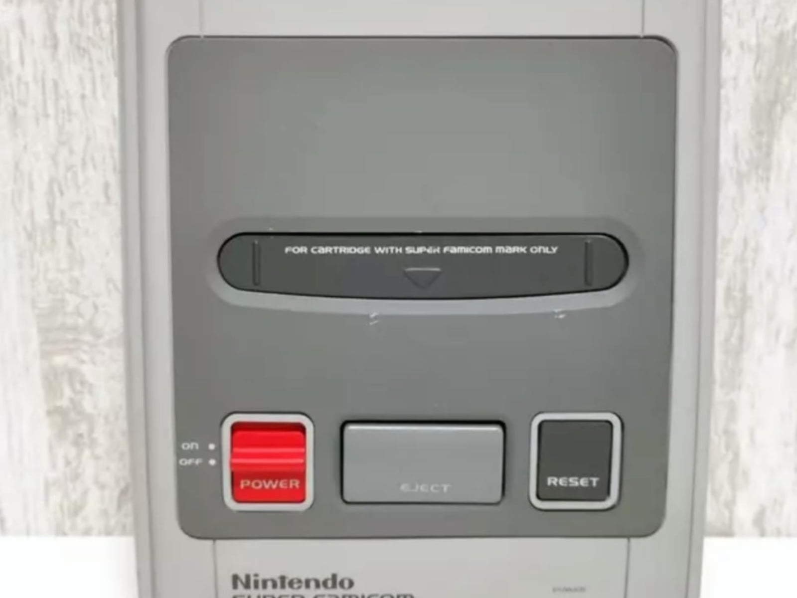 日本拍賣網站驚見「超級任天堂試作機」流出，競標價竟突破 2 億台幣引熱議！