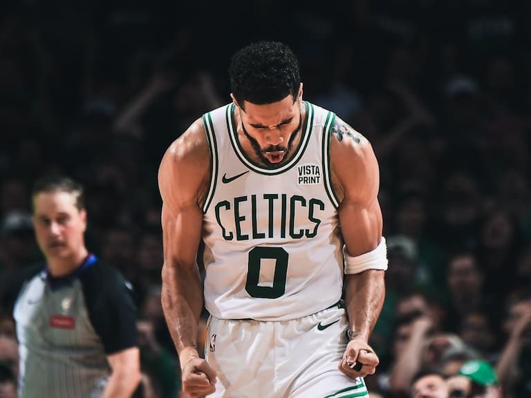 NBA/塞爾提克延長加賽驚險擊敗溜馬東決率先開胡,Jaylen Brown 續命三分球太神!