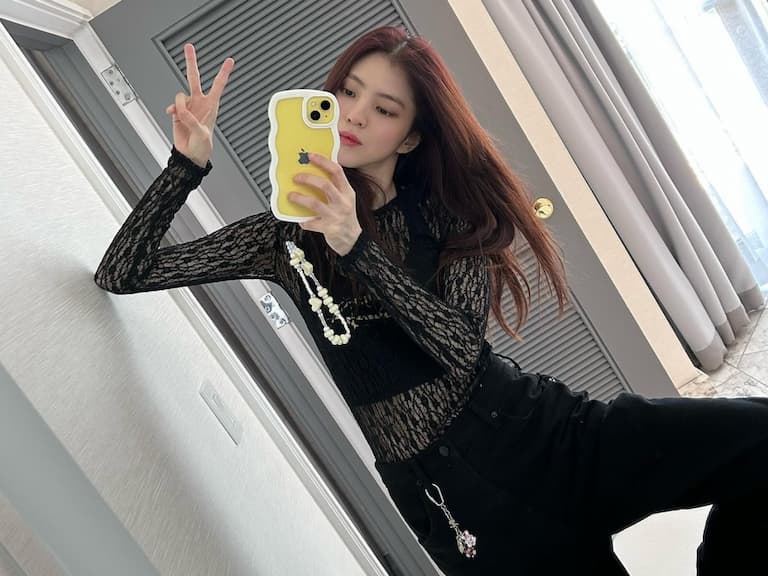 夏天必收 3 大「透膚單品」一次看！BLACKPINK Jennie、韓韶禧⋯純欲氣息就是這樣來的！
