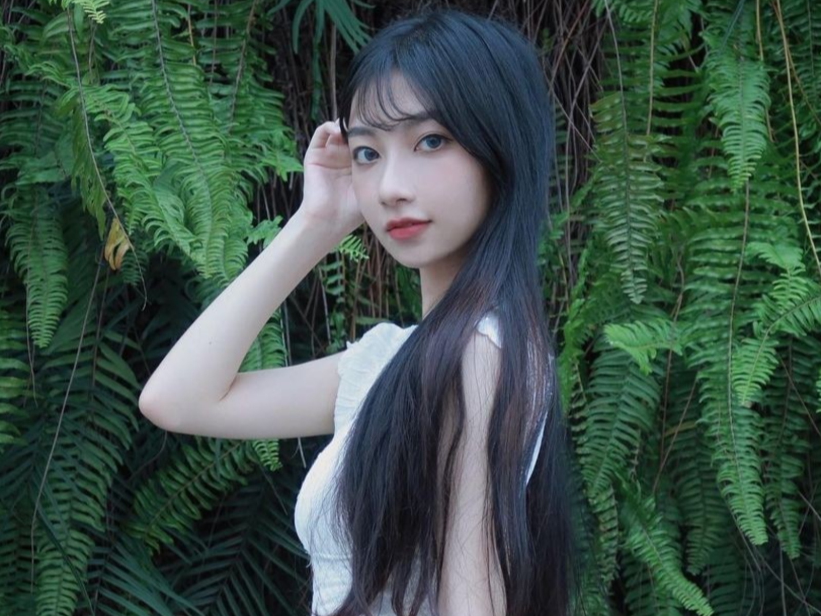 台鋼雄鷹啦啦隊「一粒」簽名球飆到 4800 元！親姊幫發聲：「看起來都不像是她簽的！」【野生抓正妹】