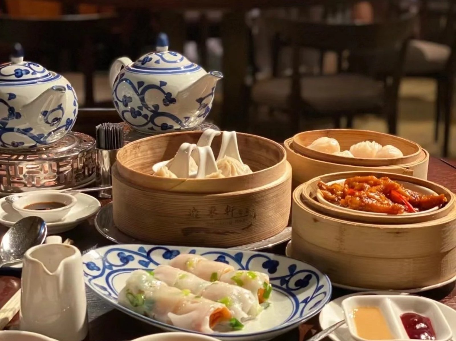 2025 台北 10 大港式飲茶餐廳推薦：波記茶餐廳、美天餐室⋯讓你心甘情願排隊！