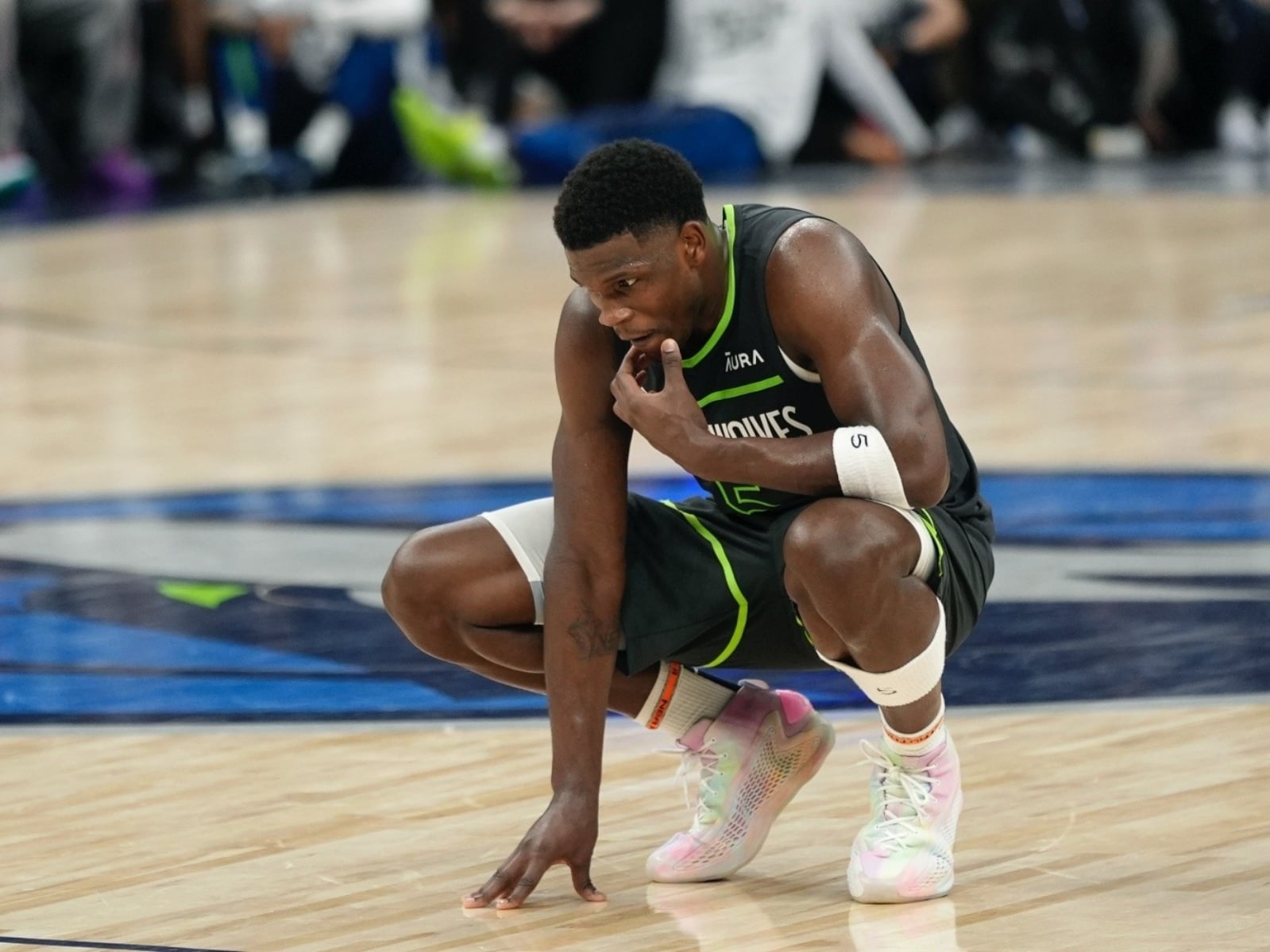 NBA／Anthony Edwards 談西決球隊表現不佳：「我們從沒展現出一支球隊該有的團結。」