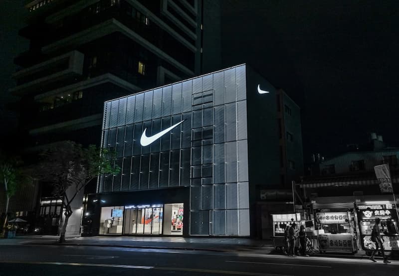 Nike