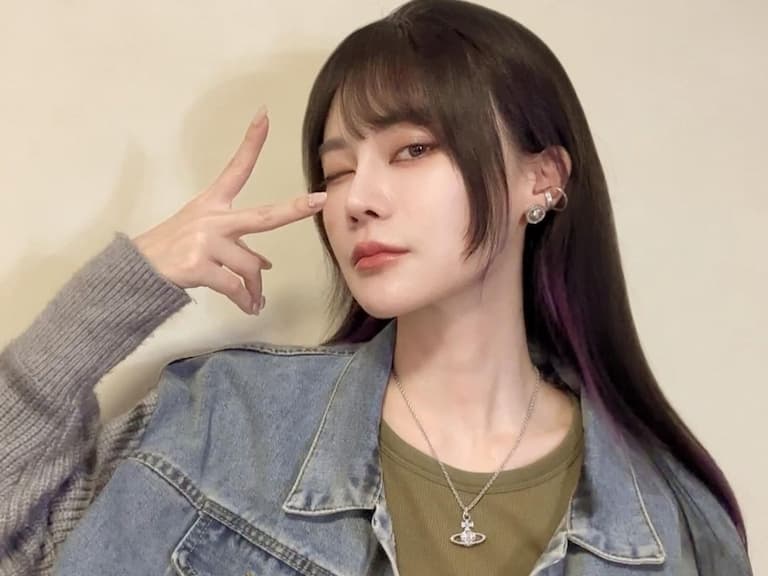賴品妤泳裝 Y2K 風格也能駕馭！絕頂曲線吸萬人關切：「被政治耽誤的超模！」【野生抓正妹】