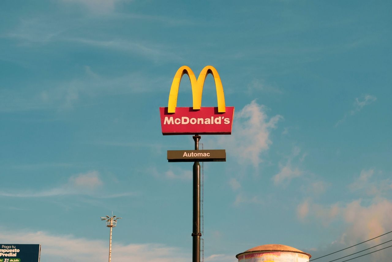 麥當勞推出可免費爽吃的超夢幻限量「麥金卡」，全台僅一人持有！