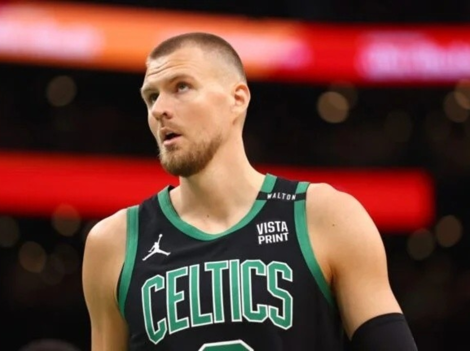 NBA／塞爾提克中鋒 Kristaps Porzingis「極罕見傷勢」曝光，出賽狀況成疑！