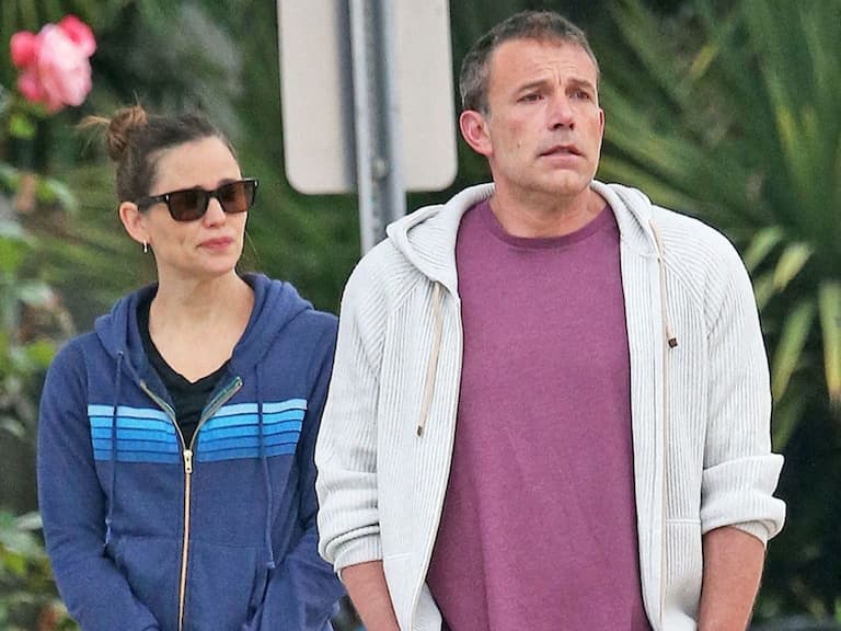 班艾佛列克 Ben Affleck 遭爆趁珍妮佛羅培茲 Jennifer Lopez 逛街與前妻共度時光!婚變傳聞越演越烈!