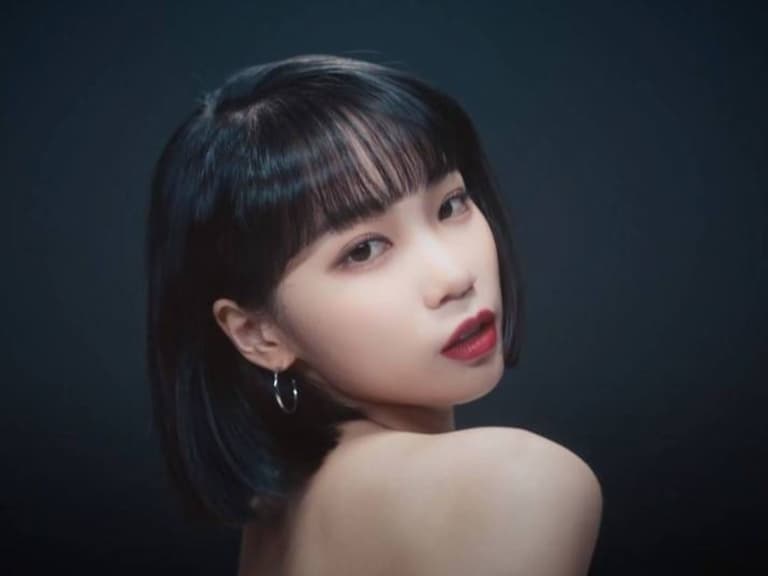 LE SSERAFIM 金采源變很多!IZ*ONE 崔叡娜坦言:「錢賺比較多不就是姐姐嗎?」