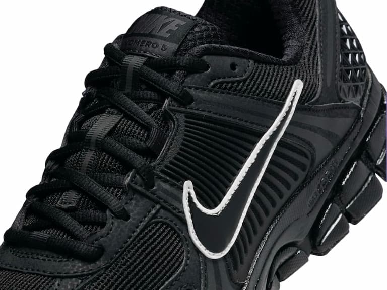 Nike Zoom Vomero 5 "Black／White" 人氣新款配色發行，預告將於 2024 年秋季開賣！