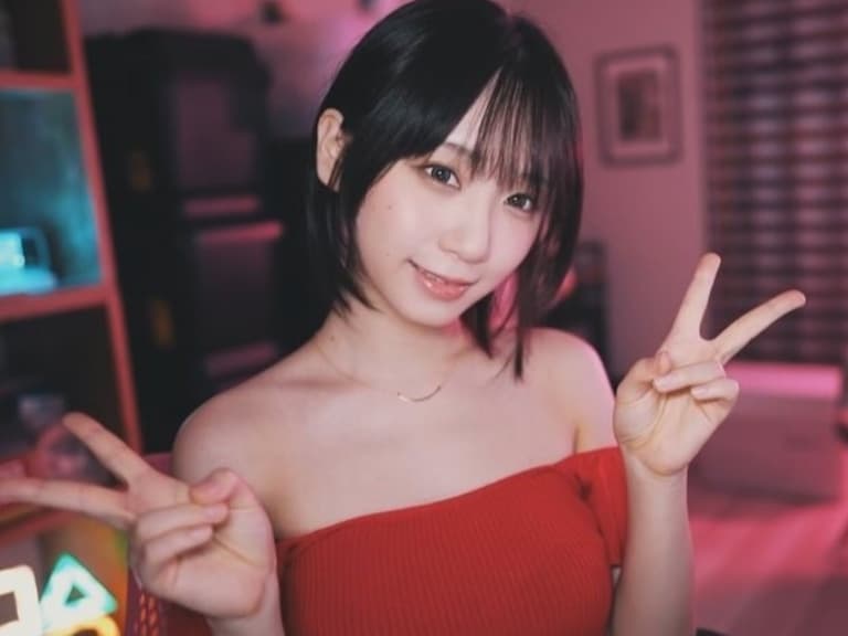 伊織萌 Cosplay《葬送的芙莉蓮》費倫翻車？襯衫鈕扣彈飛引千萬網友朝聖！【野生抓正妹】