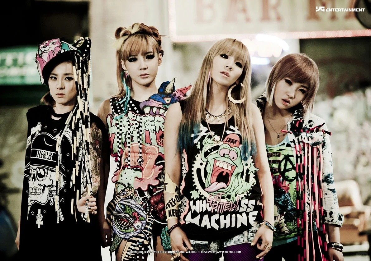 2NE1