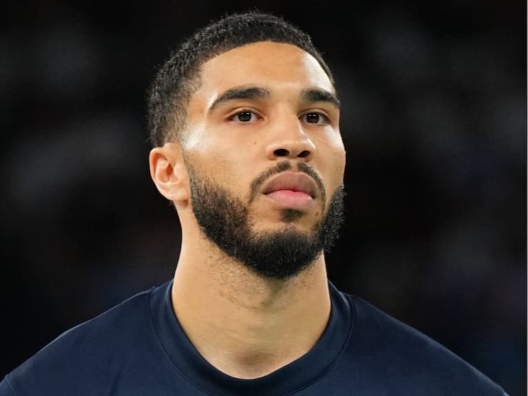 巴黎奧運/Jayson Tatum 四強賽再度「全場坐板凳」,母親不滿:「這完全沒道理!」