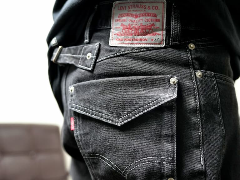Levi's x Kiko Kostadinov 聯名系列「台灣發售情報」釋出，完整搶先一覽【JUKSY 開箱】