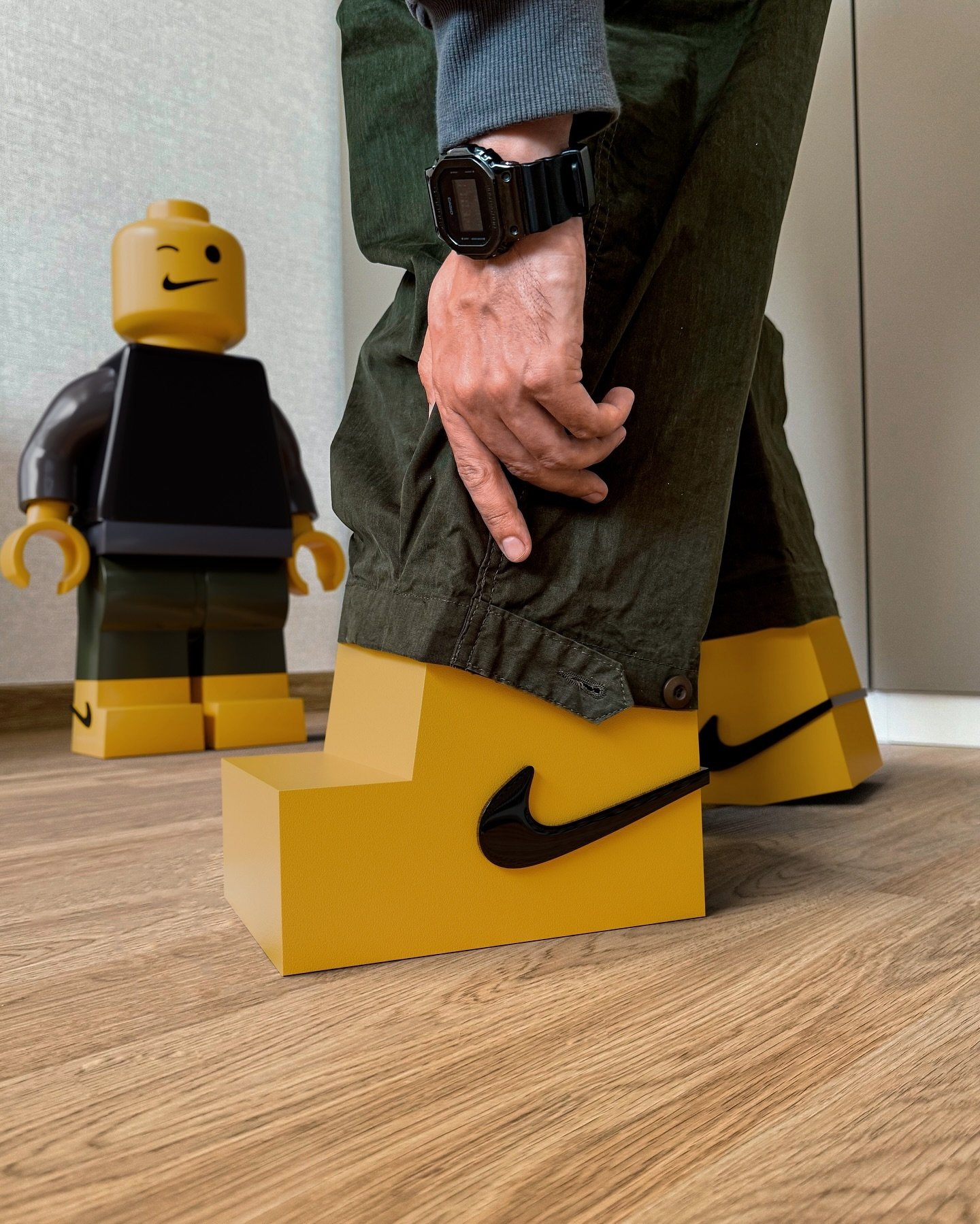 LEGO x Nike 概念鞋被上腳