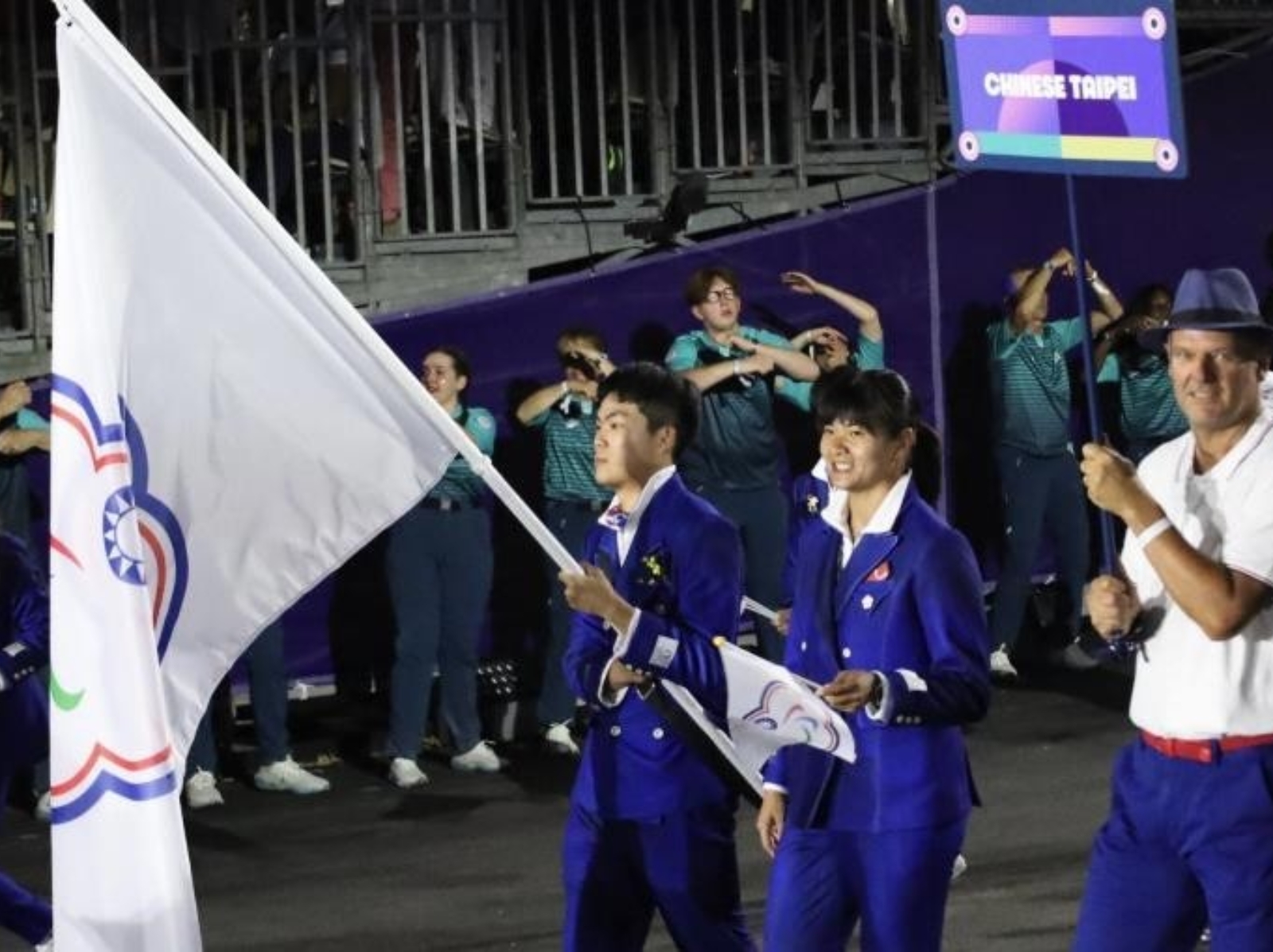 巴黎帕運／中華代表團開幕式進場，法國主持人：「中華台北就是台灣！」