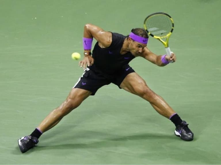 盤點 3 個《網球王子》招式真實上演的名場面,Rafael Nadal「迴旋蛇球」太猛!