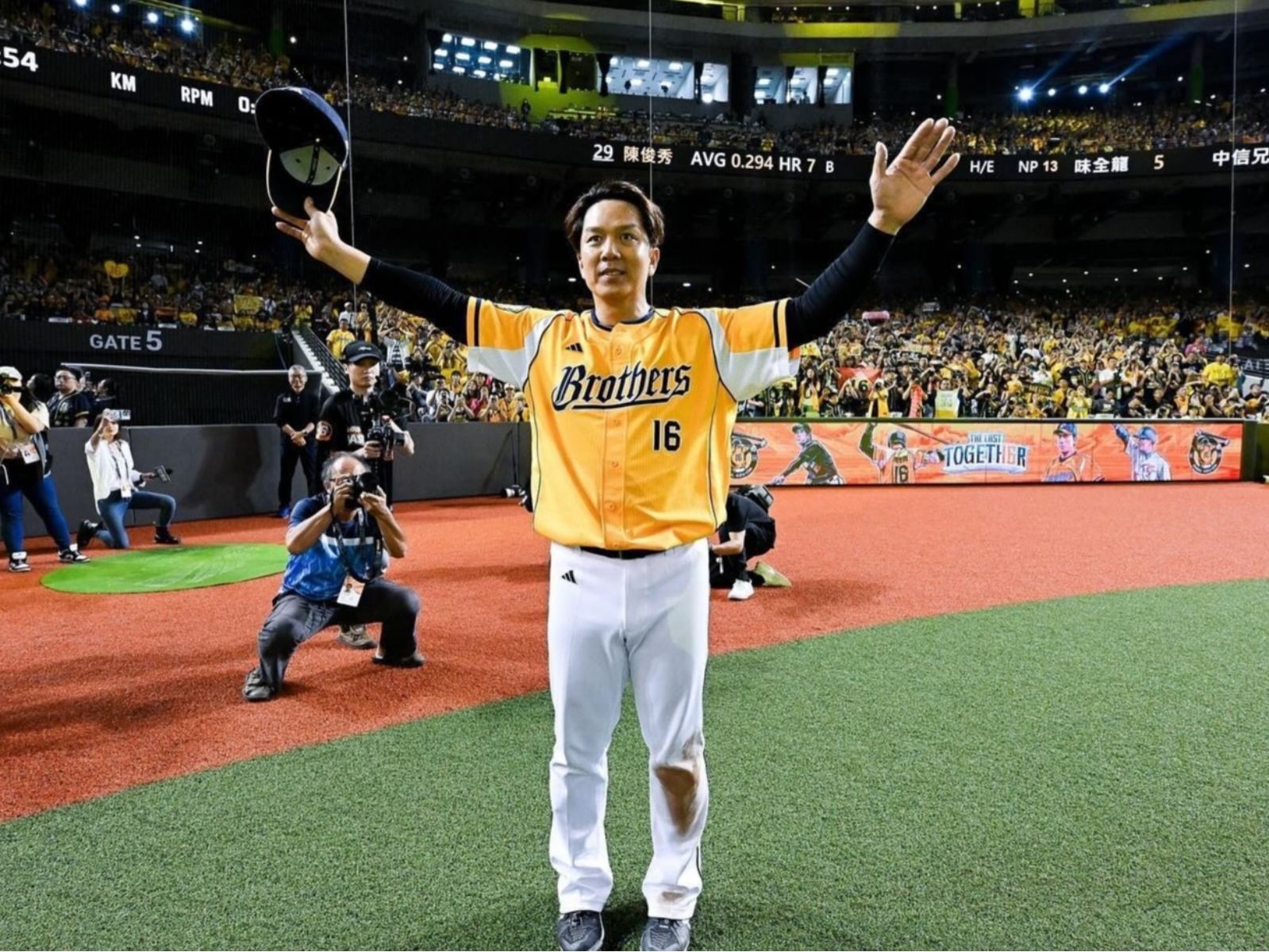 周思齊引退 7 大金句回顧：「我告訴自己要爭氣，有一天要用棒球說服大家。」