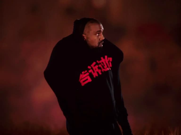 肯爺合作 adidas YEEZY 系列鞋款 Outlet 上架開賣，最便宜僅要價 30 美元！