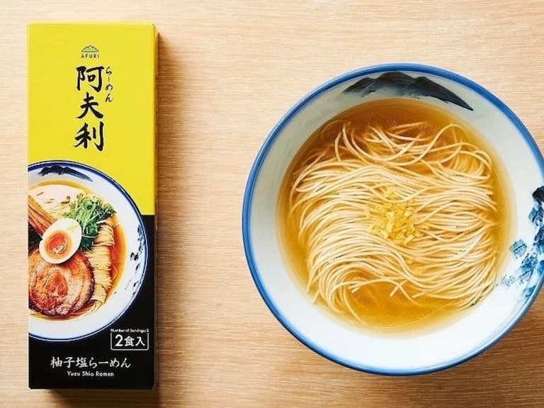 阿夫利 AFURI 官方推出招牌柚子鹽拉麵「快煮麵」,免飛日本就能在家還原,比泡麵版更加美味!