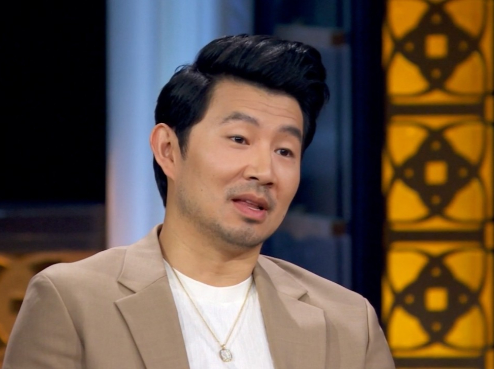 加拿大 CEO 推「波霸飲料」自稱創新，《尚氣》男星劉思慕批：「不尊重台灣！」