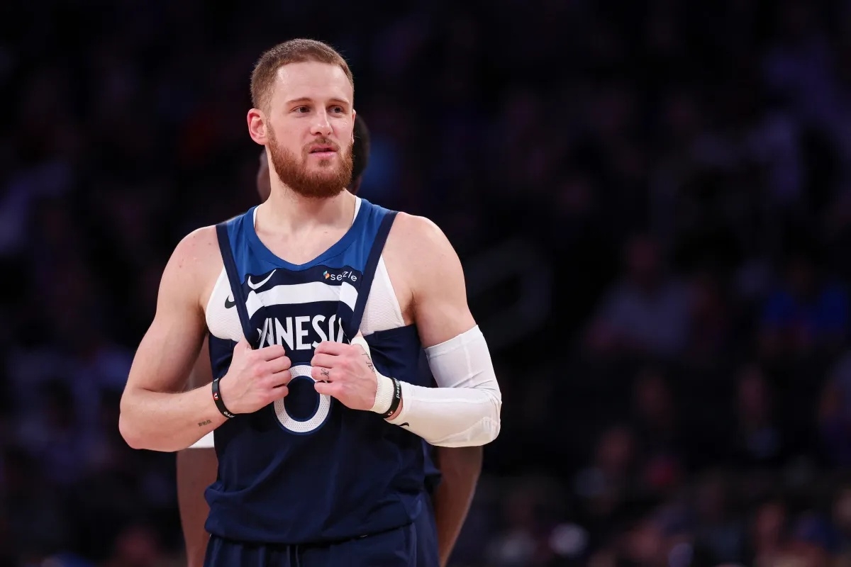 NBA／Donte DiVincenzo 跟 Brunson 父親爆發口角衝突！本人親自還原對話內容曝光！