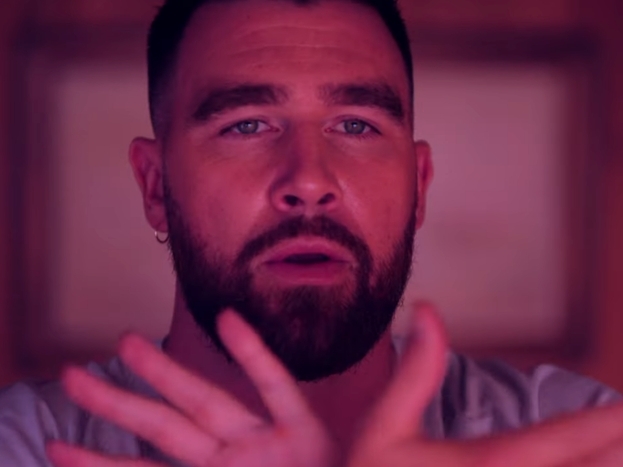 2024 年 11 月最新 Disney+ 片單韓劇影集推薦：泰勒絲男友 Travis Kelce 處女作、《海上醫療隊》⋯11 部必看！