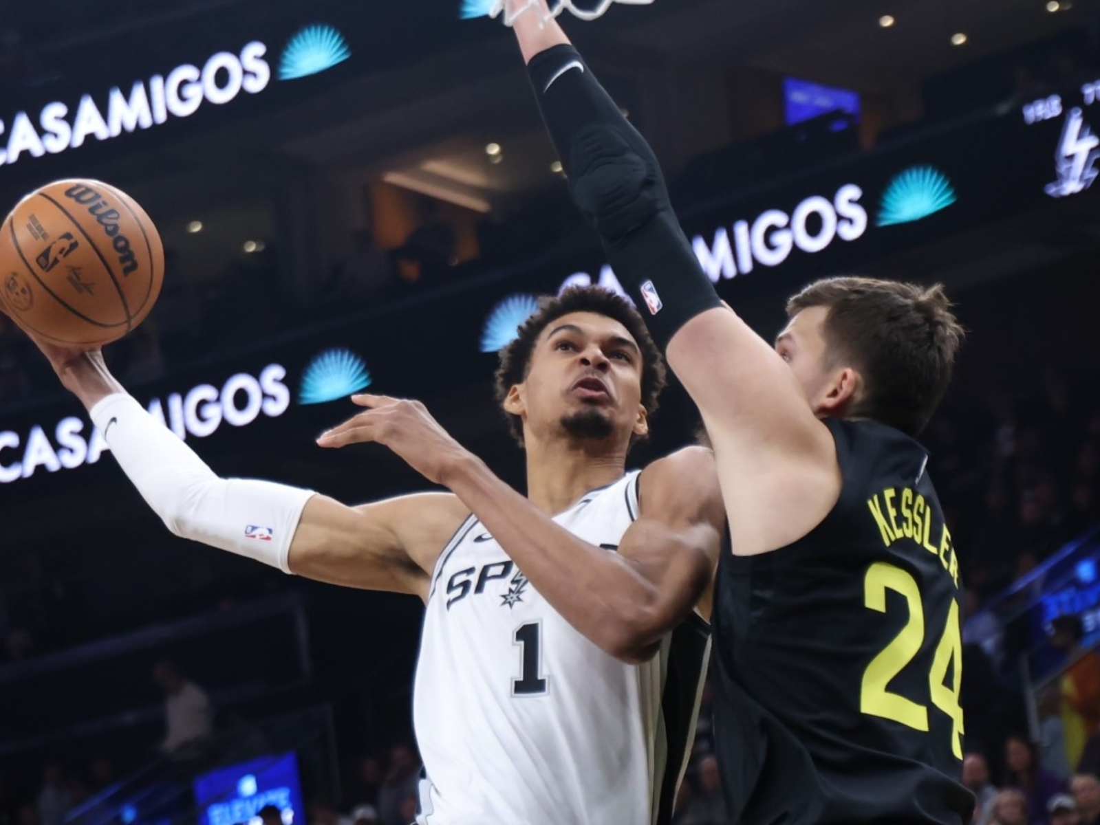 NBA／Victor Wembanyama 轟 25 分「5x5」超狂數據，刷新諸多歷史紀錄！