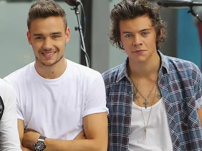 One Direction 一世代成員在連恩佩恩 Liam Payne 葬禮重聚！哈利 Harry Styles 哭紅鼻子畫面鼻酸！