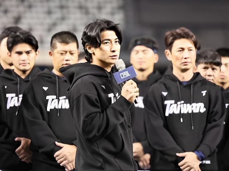 中華隊奪世界 12 強冠軍!Team Taiwan 帽 T 預購狂銷破 8000 件,到貨時間曝光!