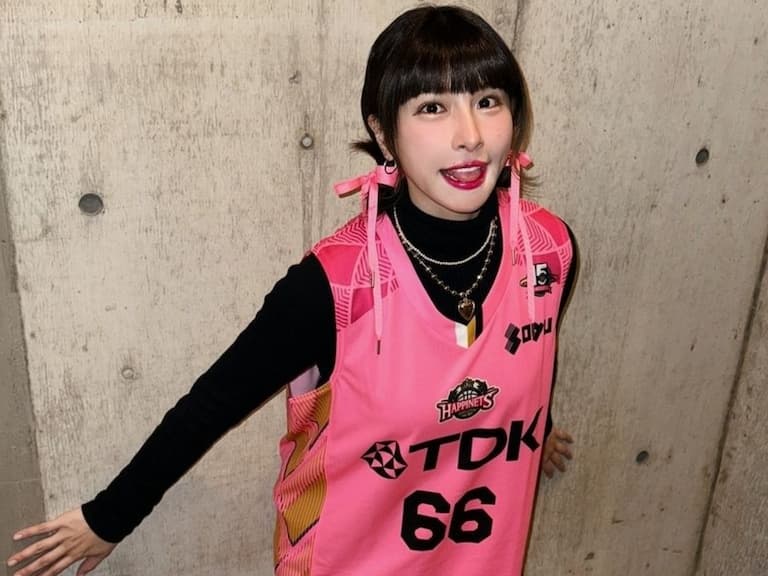 峮峮現身日本職籃 B.LEAGUE 應援!大跳《YMCA》台式魅力甜翻全場!【野生抓正妹】