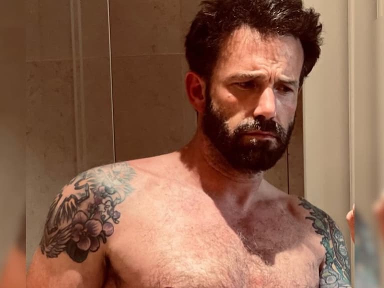 班艾佛列克 Ben Affleck 和珍妮佛羅培茲 Jennifer Lopez 離婚大改變！為其他女人願移除背後「巨型刺青」！