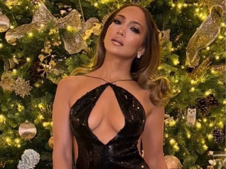 珍妮佛羅培茲 Jennifer Lopez 離婚班艾佛列克 Ben Affleck 後美到發光!前後挖洞禮服辣秀傲人曲線!