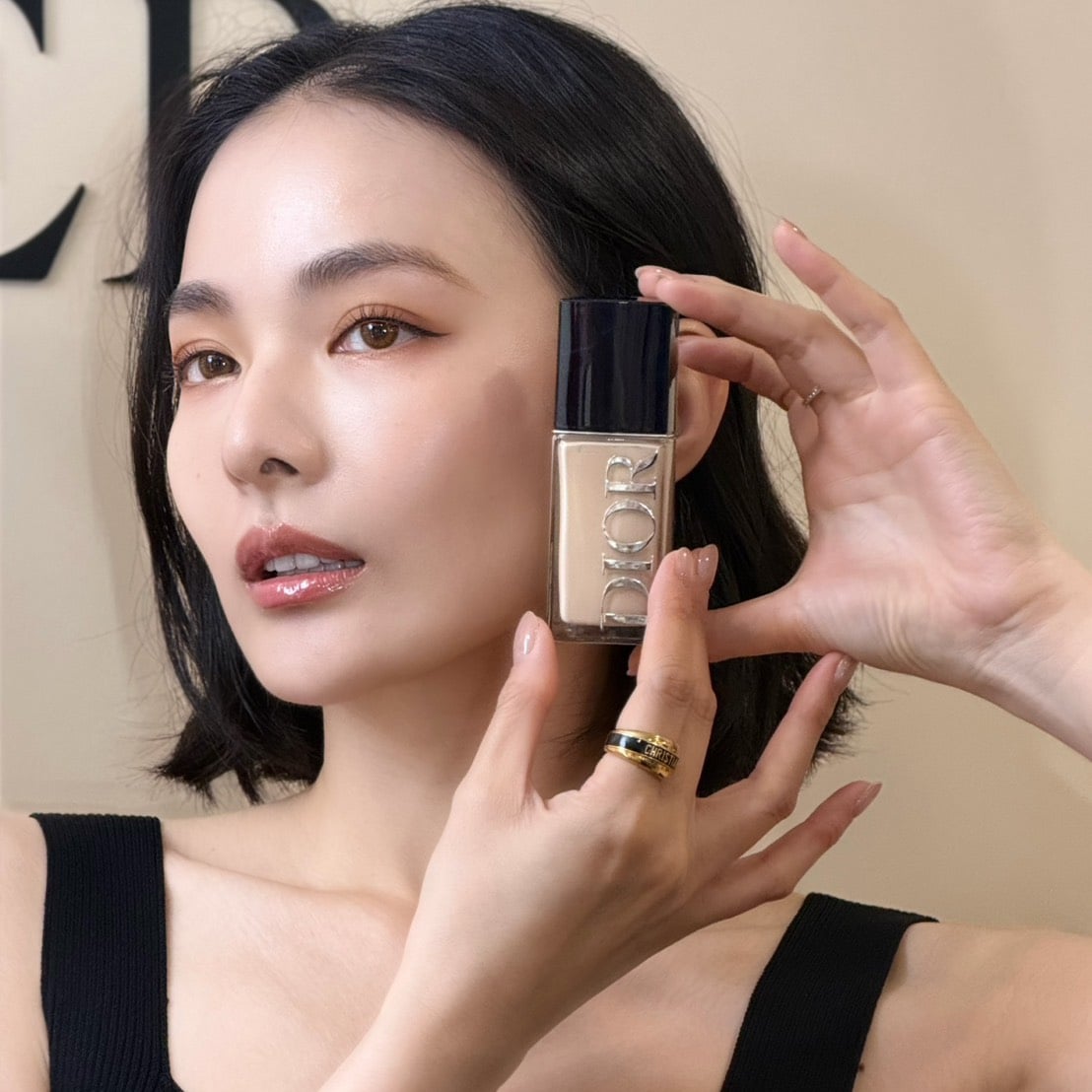 迪奧－超完美持久底妝系列 #柔光款 30 ml／NT$2,700