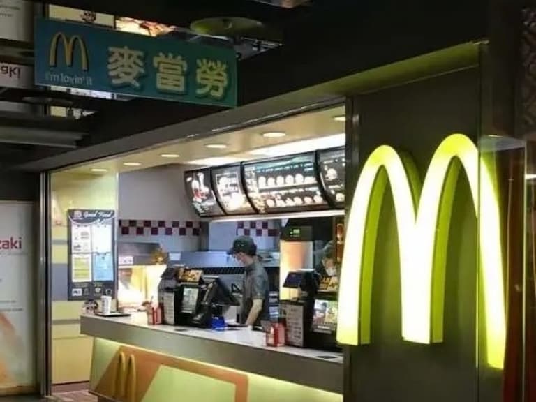 台南遠東百貨 27 年麥當勞熄燈時間曝光！在地人不捨：「從小吃到大的青春回憶！」