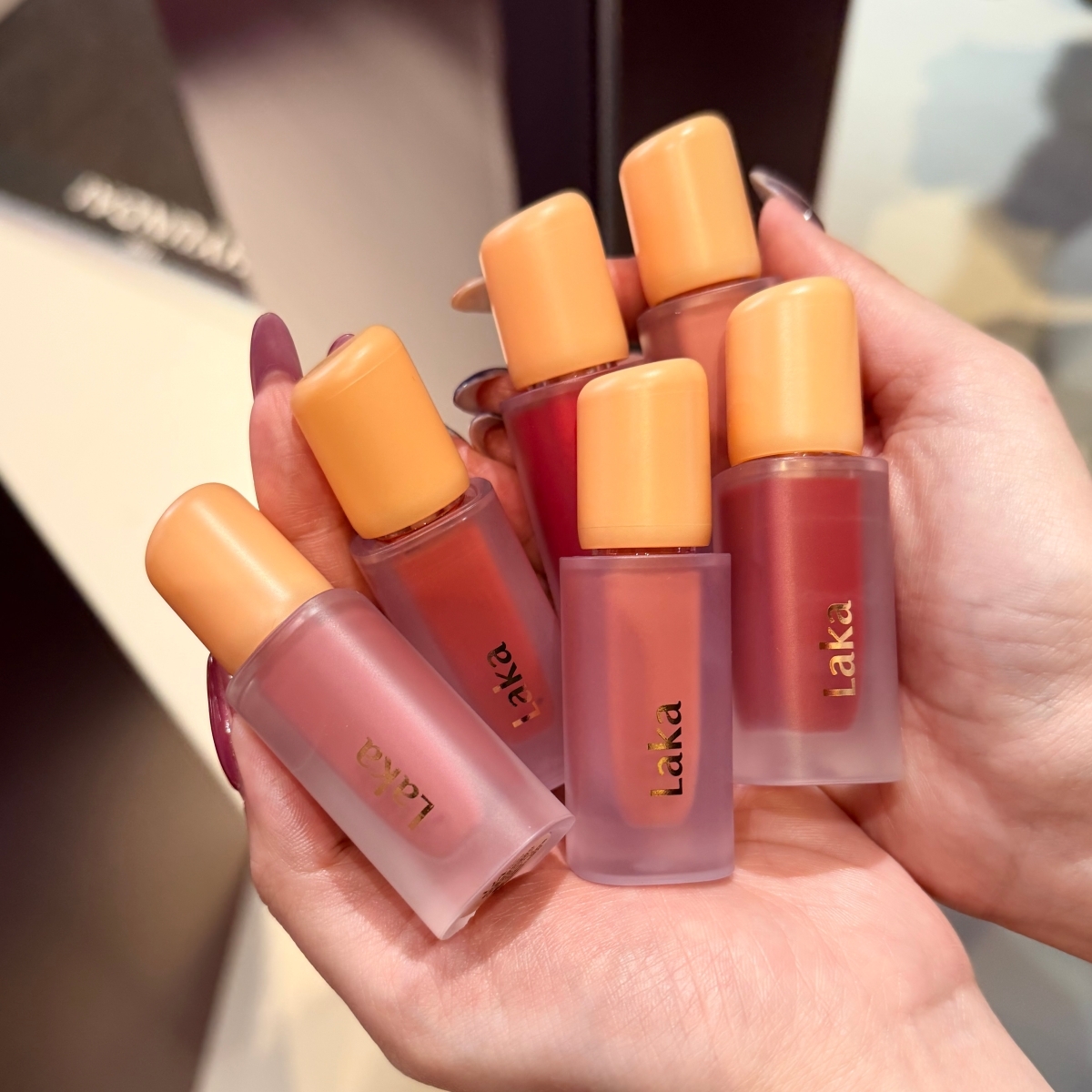 LaKa－Fruity Glam Tint 果然持久水光唇釉