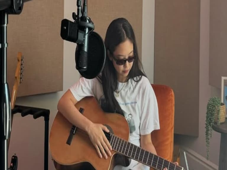 BLACKPINK Jennie 確定回歸!曝光幕後花絮喊:「為了你們!」