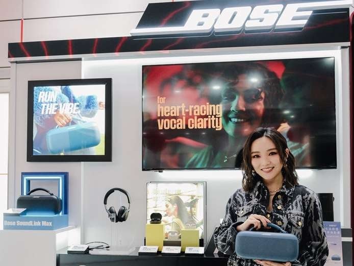 BOSE x 遠傳全台首座體驗櫃正式登場！「閻奕格」驚喜現身擔任一日店長親臨分享！