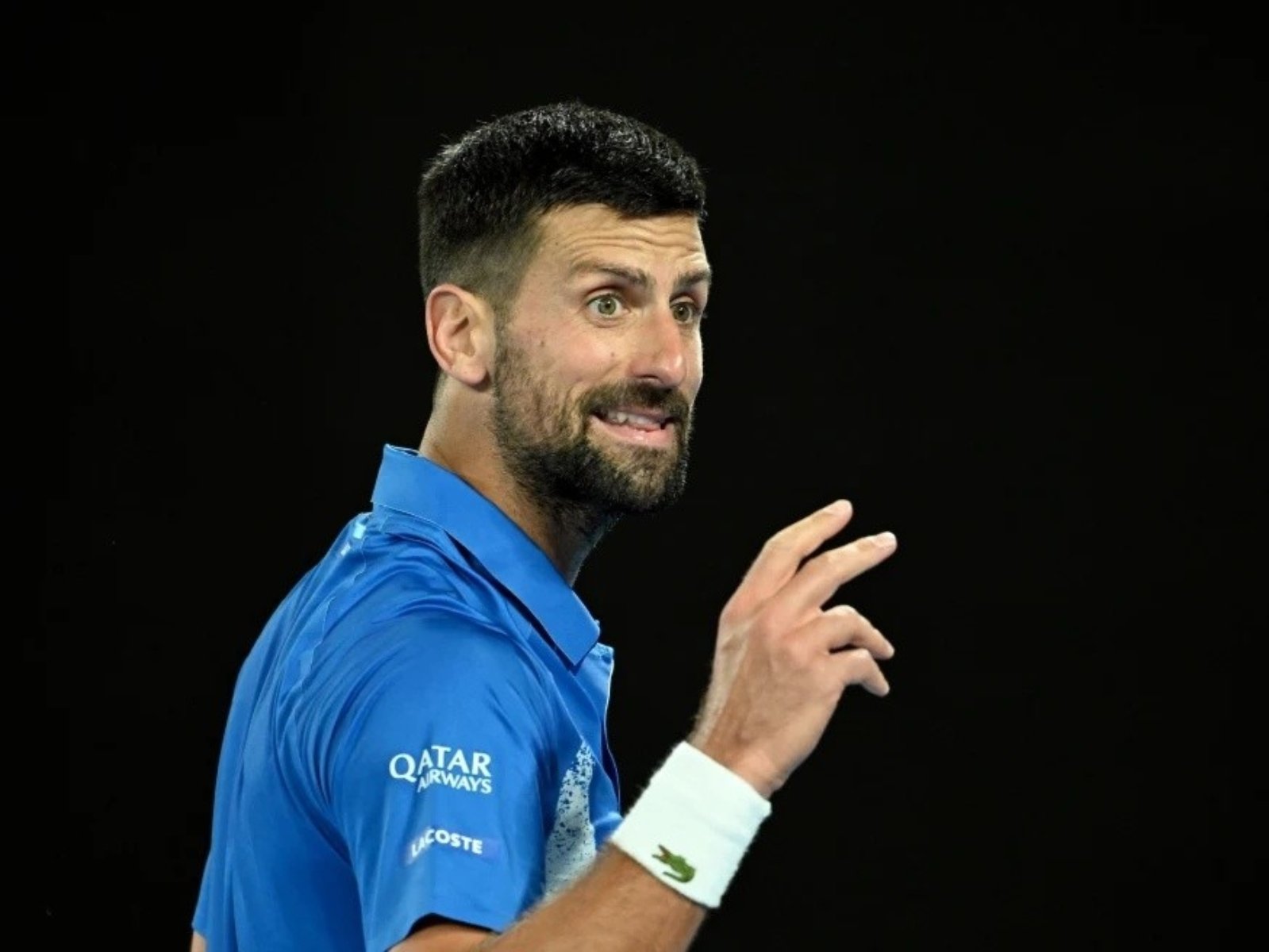 Novak Djokovic 拒訪槓上澳網官方轉播，記者「侮辱塞爾維亞球迷言論」惹議！