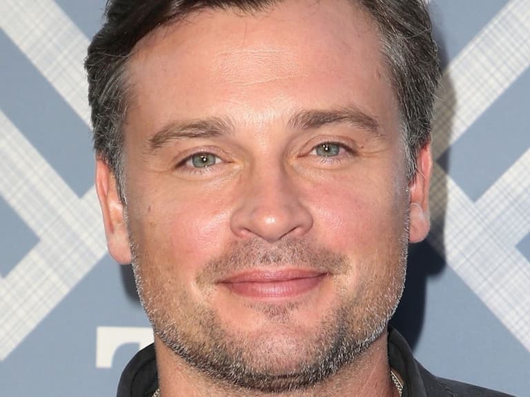 《超人前傳》男演員湯姆威靈 Tom Welling 半夜酒駕，遭警上銬帶回！