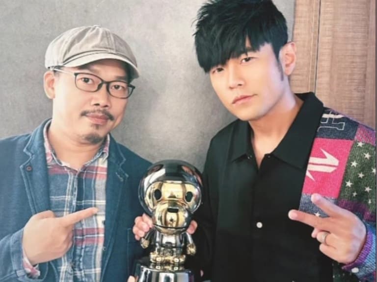 周杰倫新歌曲進度曝光!幽默喊:「他不是以前拖拖拉拉的方文山了!」